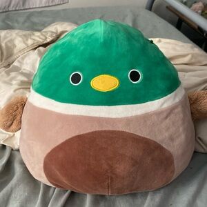 12” squishmallow original Avery with tag
